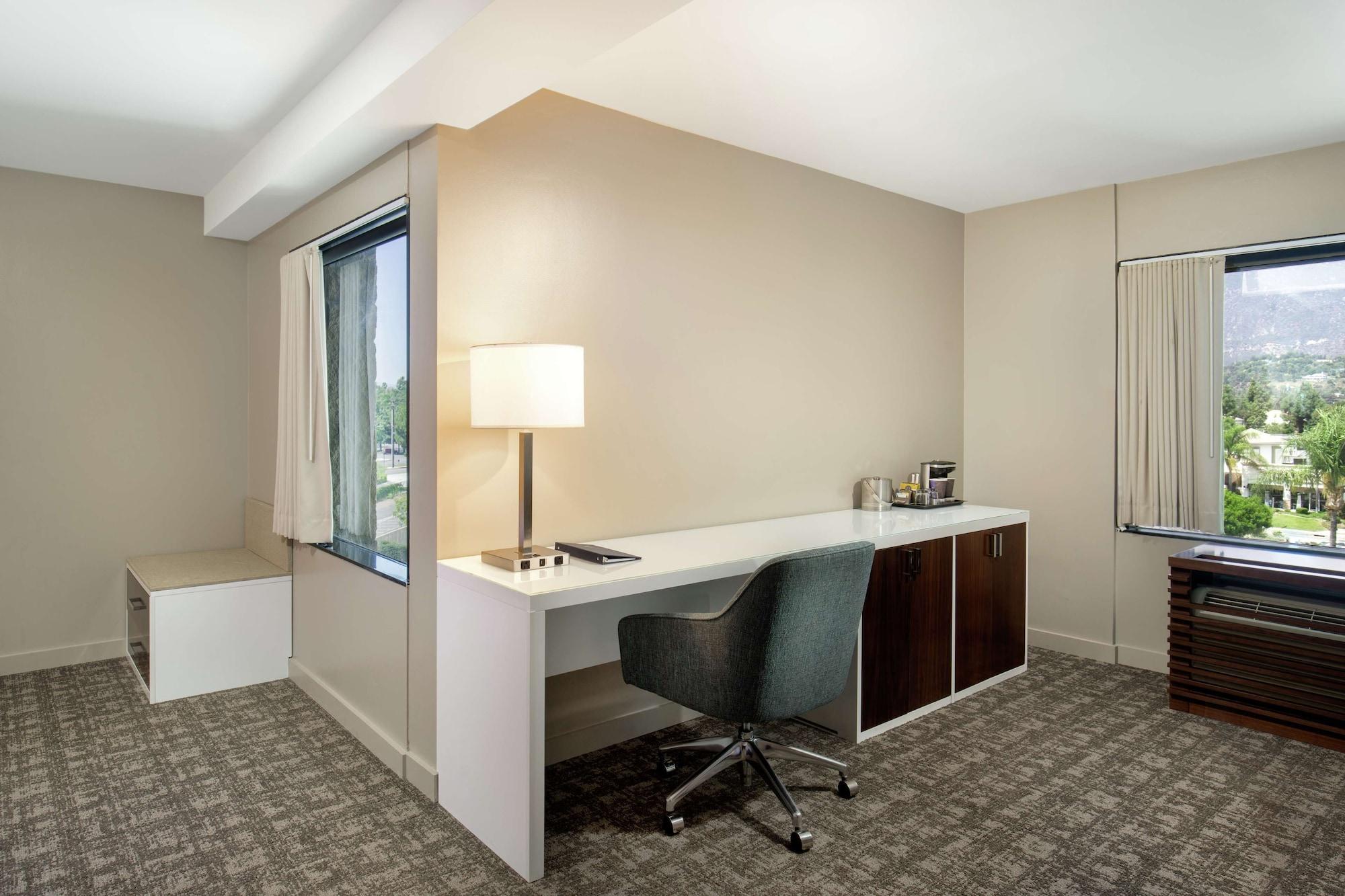 Doubletree By Hilton Monrovia - Pasadena Area Hotel Luaran gambar
