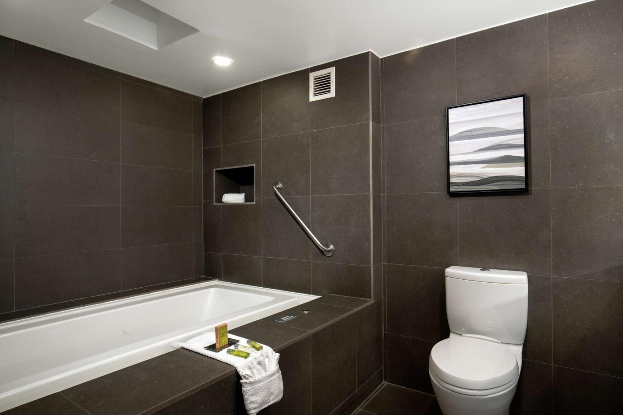 Doubletree By Hilton Monrovia - Pasadena Area Hotel Luaran gambar